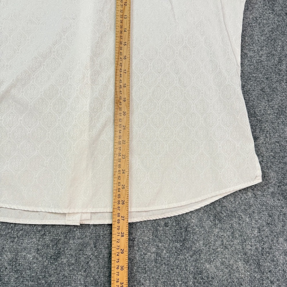 Foxcroft Womens Button Up Shirt Size 16 Shaped Fit White Jaquard Wrinkle Free - Picture 15 of 16